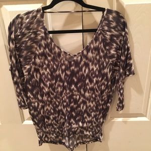 Women’s Express Dolman Sleeve Pattern Top XS